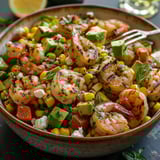Salade de maïs aux crevettes et pesto ! Repas équilibré rapide et méditerranéen